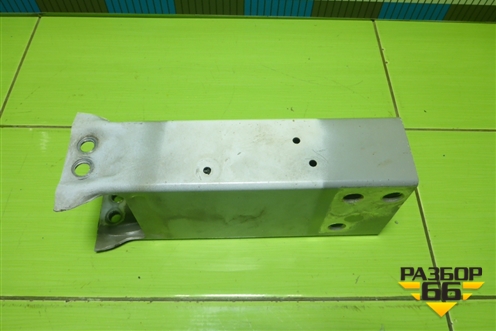 Кронштейн усилителя переднего бампера для Land Rover Range Rover Velar с 2017г (Велар)