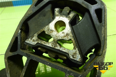 Опора двигателя для Ford Focus 3 с 2011г (Фокус)