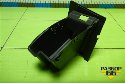 Ящик передней консоли (BM51A46441) для Ford Focus 3 с 2011г (Фокус)