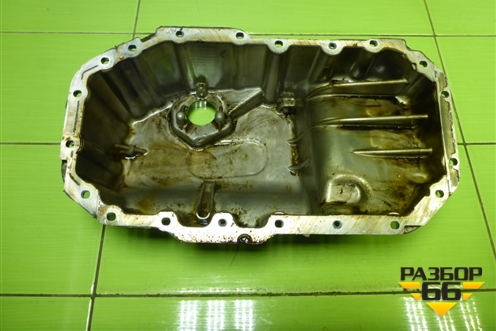 Поддон двигателя масляный (1.4л CAX) (03C103603T) для Volkswagen Golf V Plus с 2005-2014г (Гольф 5 Плюс)