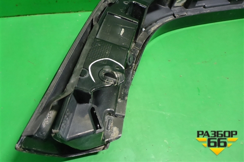 Накладка заднего крыла левого (A4638812700) для Mercedes Benz G-Klass W463 с1989г (Гелендваген)