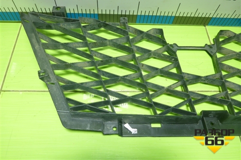 Накладка на решетку радиатора (2803141CD12) для Changan CS75 с 2014г (ЦС 75)