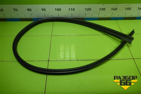 Уплотнитель на кузов левый для VAZ Kalina/Калина