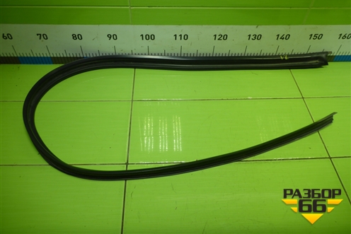 Уплотнитель на кузов левый для VAZ Kalina/Калина