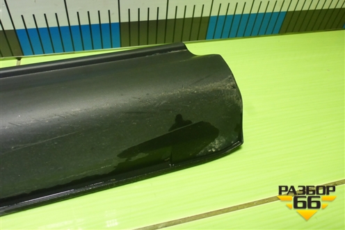 Накладка двери задней правой (KD5H51RC1) для Mazda CX 5 с 2017г (СХ5)