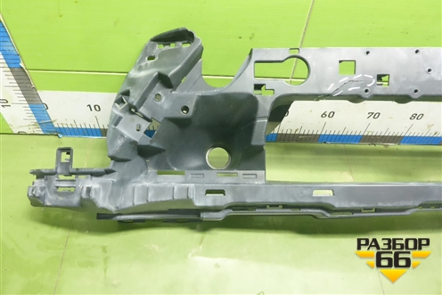 Кронштейн переднего бампера центральный (A2928851165) для Mercedes Benz GLE-Klass (купе) C292 с 2015г (ГЛЕ)