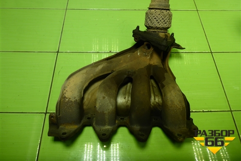 Коллектор выпускной (K4M) для Renault Megane 2 с 2002-2009г (Меган)