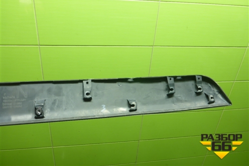 Накладка двери багажника (768020R050) для Toyota Rav-4 с 2018г (Рав 4)