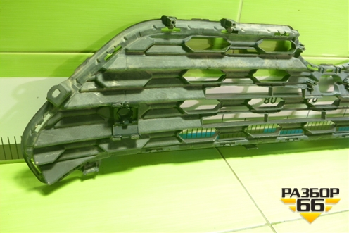 Решетка радиатора (под парктроник и камеру) (5311242190) для Toyota Rav-4 с 2018г (Рав 4)