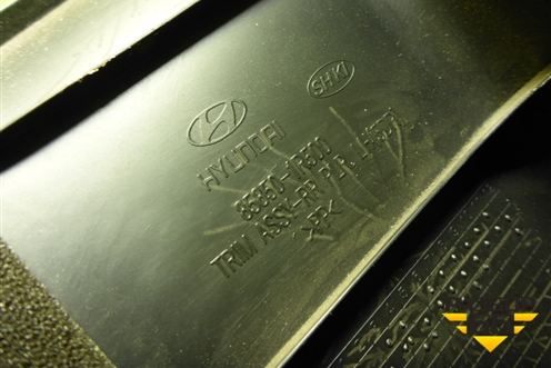 Обшивка стойки задняя верхняя левая (хетчбэк) (858501R500) для Hyundai Solaris с 2010-2016г (Солярис)