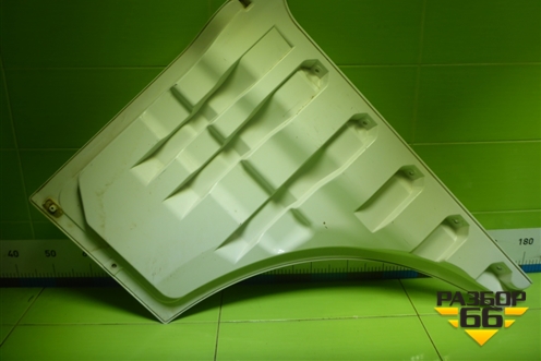 Накладка двери правой  (продолжение двери) (811w626106006) для Sitrak C7H (С7Н) (811W626106006)