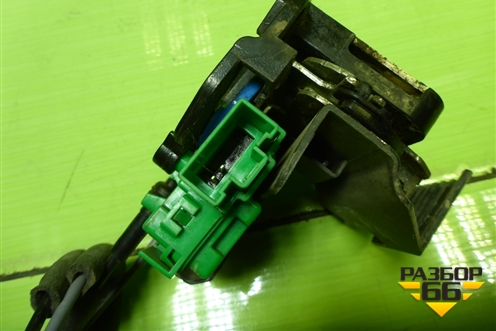 Замок двери передней правой для Hyundai Solaris с 2010-2016г (Солярис)