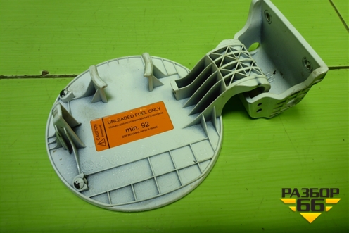 Лючок бензобака (695120U200) для Hyundai Solaris с 2010-2016г (Солярис)