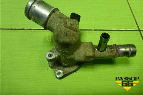 Фланец двигателя системы охлаждения (1.6л G4FC) для Hyundai Solaris с 2010-2016г (Солярис)