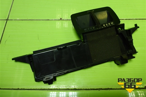 Дефлектор воздушный центральный (5583342010) для Toyota Rav-4 с 2012-2019г (Рав 4)