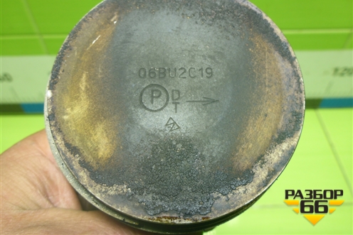 Поршень с шатуном (1.6л PSA) для Peugeot Partner Tepee с 2008г (Партнер Типпи)