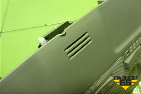 Плафон салонный передний (1D111168G) для Toyota Rav-4 с 2012-2019г (Рав 4)