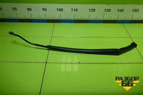 Поводок стеклоочистителя правый для Toyota Rav-4 с 2012-2019г (Рав 4)