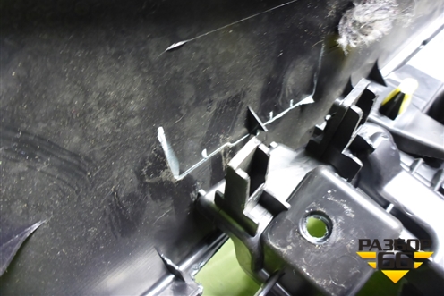 Подлокотник (5890142090) для Toyota Rav-4 с 2012-2019г (Рав 4)