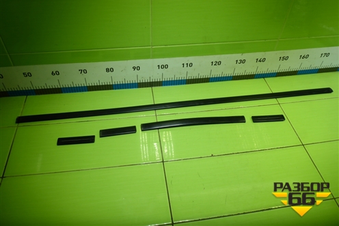 Молдинг крыши правый для Toyota Rav-4 с 2012-2019г (Рав 4)