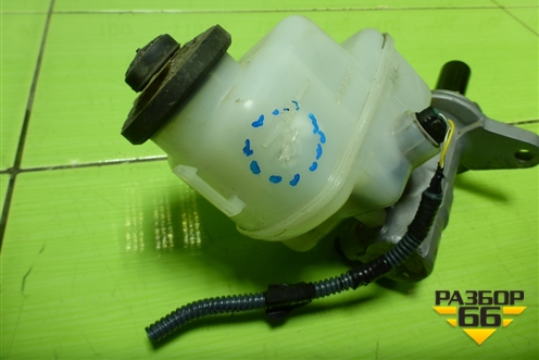 Цилиндр тормозной главный для Toyota Rav-4 с 2012-2019г (Рав 4)