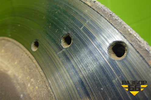 Диск тормозной передний вентилируемый (R14 с префорацией) для VAZ Granta/Гранта