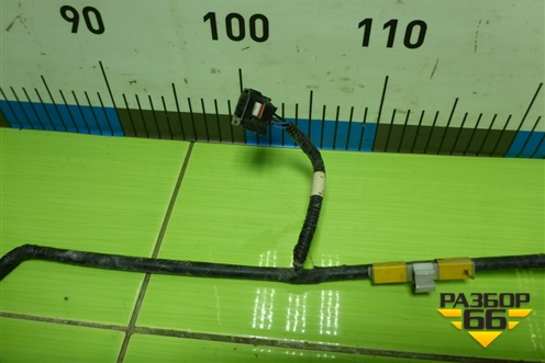 Проводка заднего бампера (на датчики парковки) для Toyota Rav-4 с 2012-2019г (Рав 4)