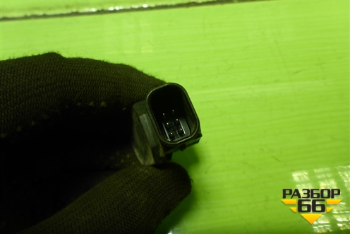 Датчик парковки (4203043040) для Toyota Rav-4 с 2012-2019г (Рав 4)