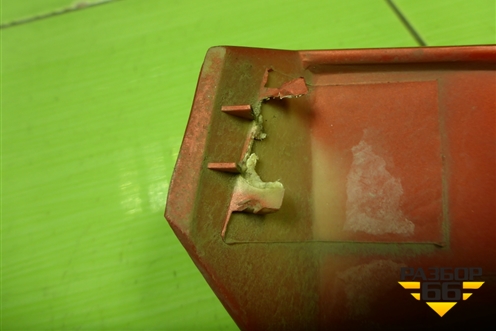 Угол кабины правый (обтекатель) (812W624100090) для Sitrak C7H (С7Н)