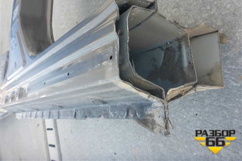 Порог со стойкой левый для Toyota Rav-4 с 2012-2019г (Рав 4)