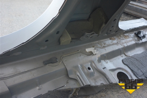 Порог со стойкой правый для Toyota Rav-4 с 2012-2019г (Рав 4)