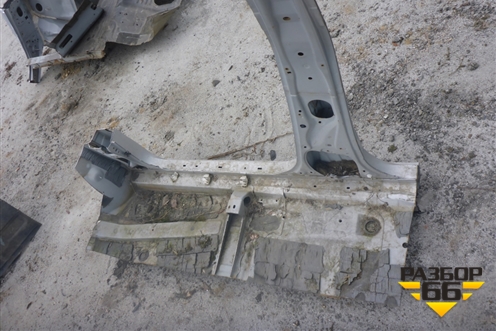 Порог со стойкой правый для Toyota Rav-4 с 2006-2013г (Рав 4)