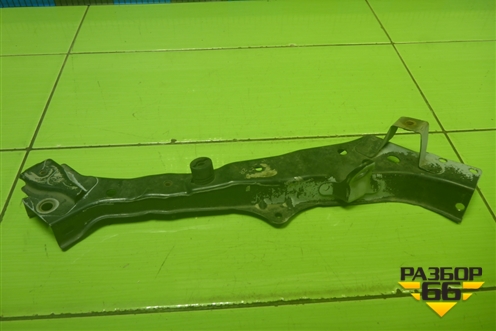 Кронштейн фары правой для Toyota Corolla (E15) с 2006-2013г (Королла 150)