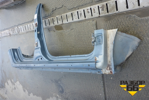 Порог со стойкой правый (StepWay) для Renault Sandero с 2009-2014г (Сандеро)