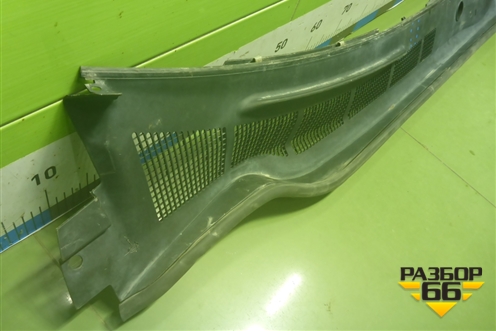 Решетка стеклоочистителей (5578133240) для Toyota Camry V40 с 2006-2011г (Камри)
