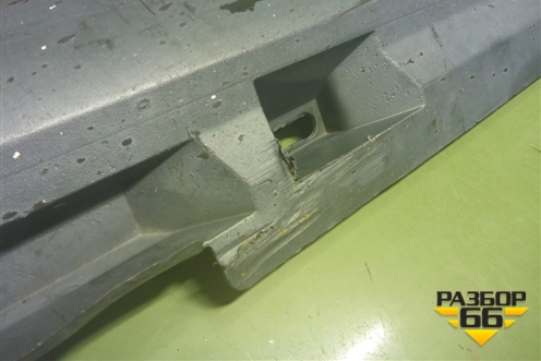 Накладка на порог наружная левая (универсал) (3C0853855) для Volkswagen Passat (B6) с 2005-2010г (Пассат Б6)