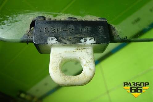 Стекло двери передней правой для Toyota Rav-4 с 2006-2013г (Рав 4)
