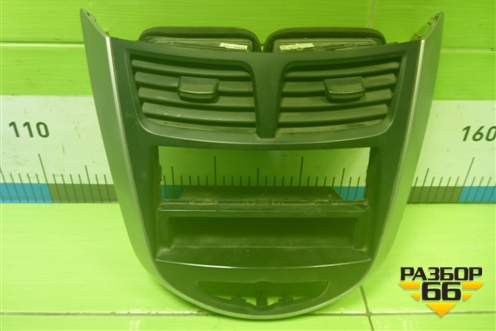 Рамка магнитолы (847414L000) для Hyundai Solaris с 2010-2016г (Солярис)