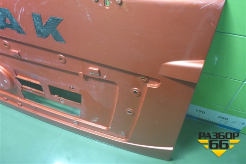 Капот  (812W611100073) для Howo T5G