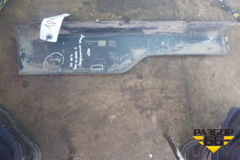 Накладка кабины левая  (продолжение кабины) (20530082) для Volvo TRUCK FH с 2002-2008г (ФШ) Накладка кабины левая  (продолжение кабины) (20530082) для Volvo TRUCK FH с 2002-2008г (ФШ)