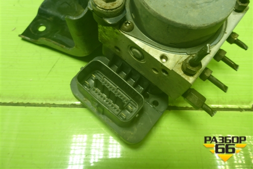 Блок ABS (4451012390) для Toyota Corolla (E15) с 2006-2013г (Королла 150)