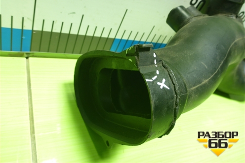 Патрубок воздушного фильтра (акпп двс W11B16) (754109603) для Mini Cooper R50/52/53 с 2001-2006г (Купер)