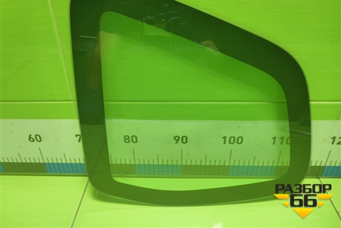 Стекло глухое левое для Renault Duster I с 2010-2021г (Дастер)
