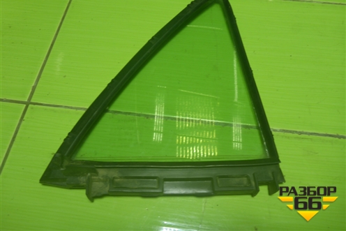 Стекло двери задней левой форточка для Toyota Corolla (E15) с 2006-2013г (Королла 150)
