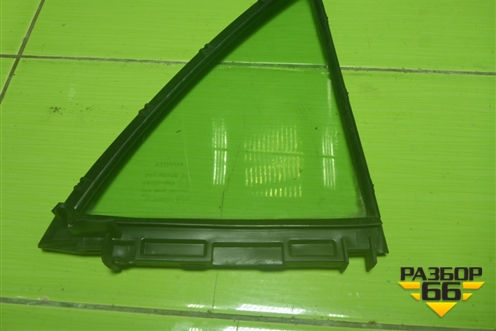 Стекло двери задней левой форточка для Toyota Corolla (E15) с 2006-2013г (Королла 150)