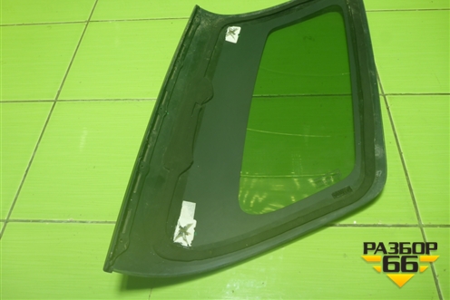 Стекло глухое левое для Suzuki SX4 с 2006-2013г (СХ4)