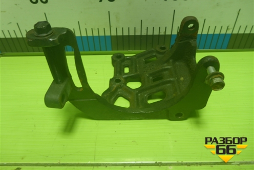 Кронштейн компрессора кондиционера (1.1л G4HG) для Hyundai Getz с 2002г (Гетц)