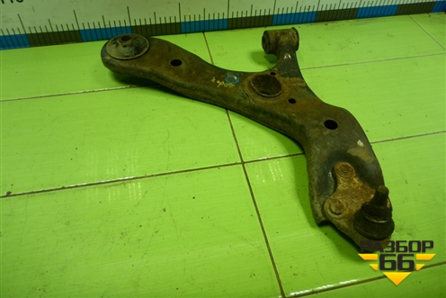 Рычаг передний правый для Toyota Corolla (E15) с 2006-2013г (Королла 150)