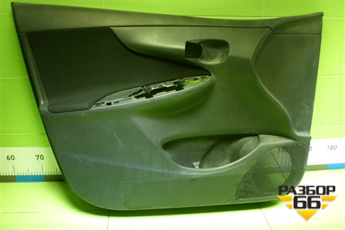 Обшивка двери передней левой под электрику (6777812220) для Toyota Corolla (E15) с 2006-2013г (Королла 150)