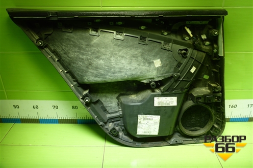 Обшивка двери задней правой под электрику (3C5867212) для Volkswagen Passat (B6) с 2005-2010г (Пассат Б6)